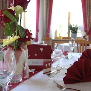Pensjonat Linden & Wildkraeuterhotel, Windelsbach