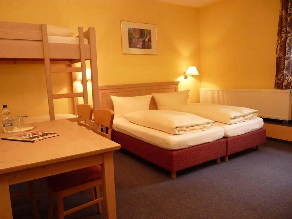Gasthaus Zum Schlosswirt Dietfurt Hotel