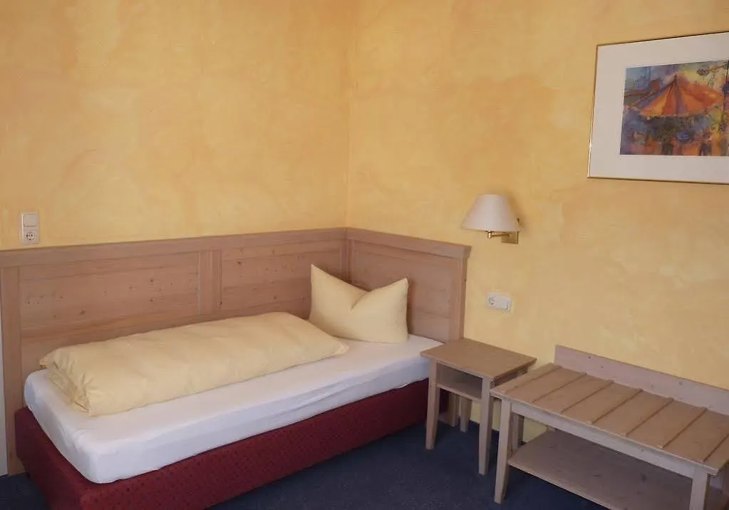 *** Hotel Gasthaus Zum Schlosswirt Dietfurt Tyskland